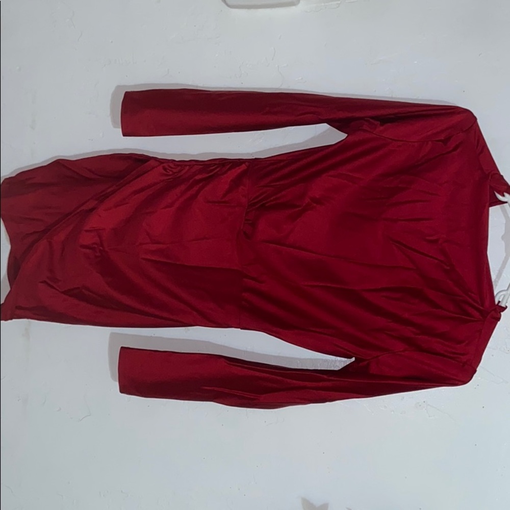 Red silky dress ❤️💃🏻